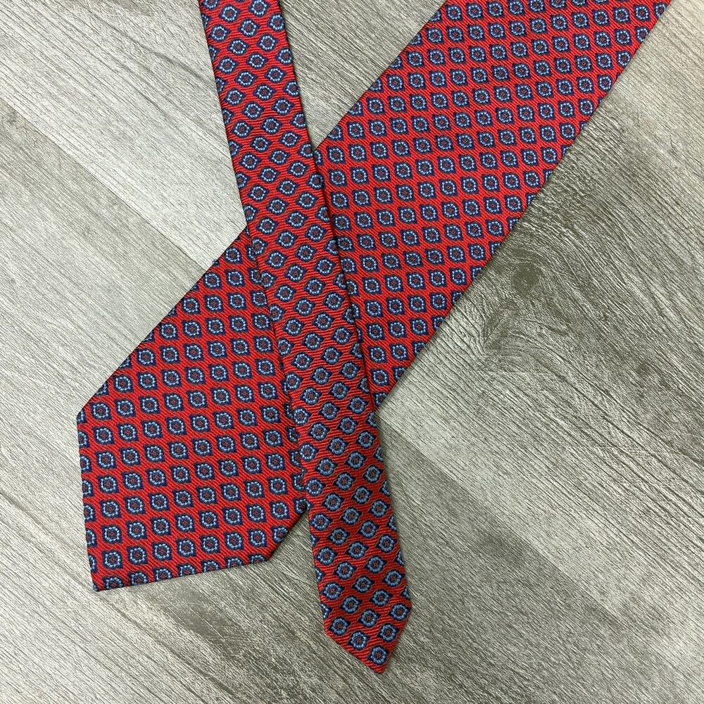 Brooks Brothers Makers Silk Tie Red Blue Geometric Medallion Made USA 60"